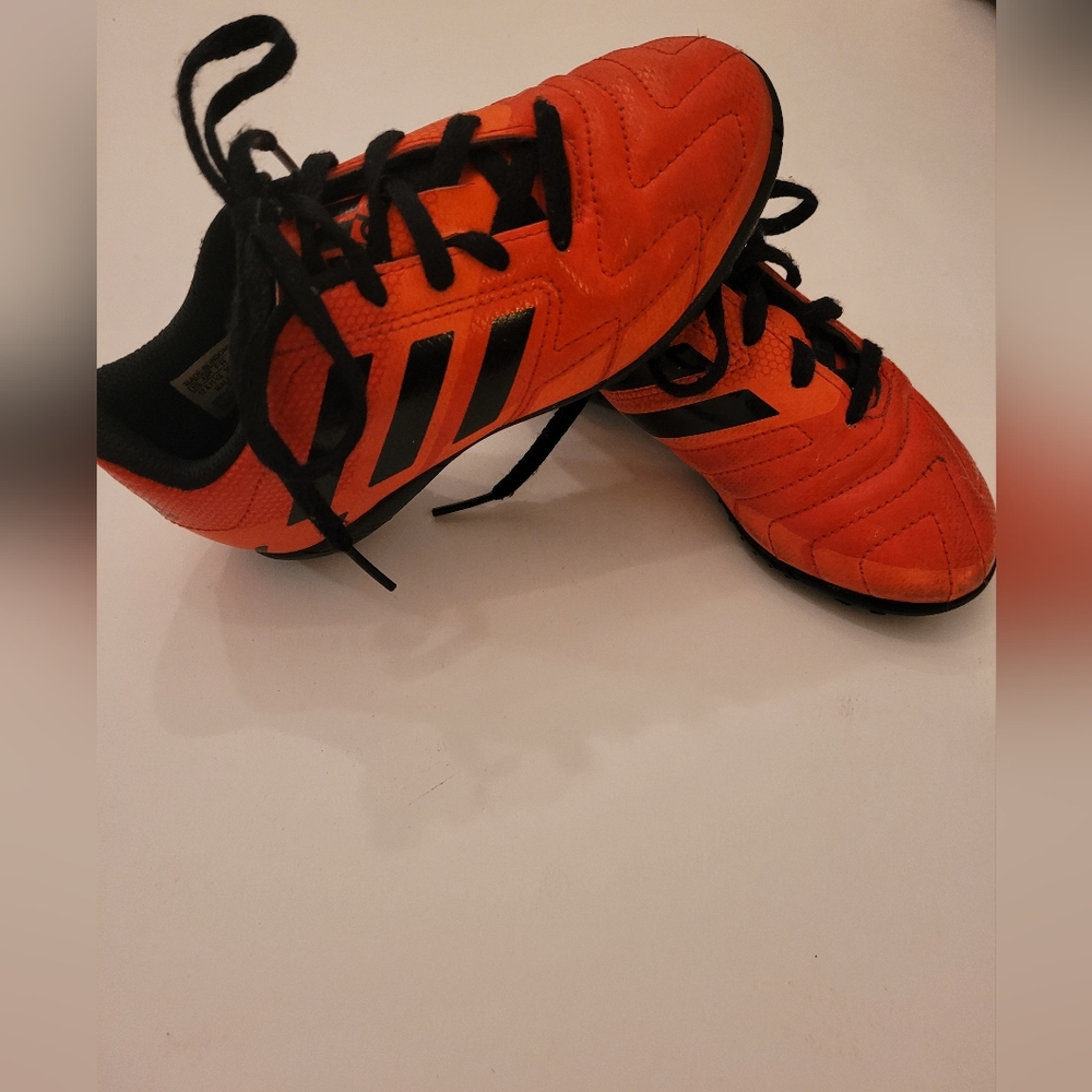 Adidas kids turf soccer shoes, size 12K